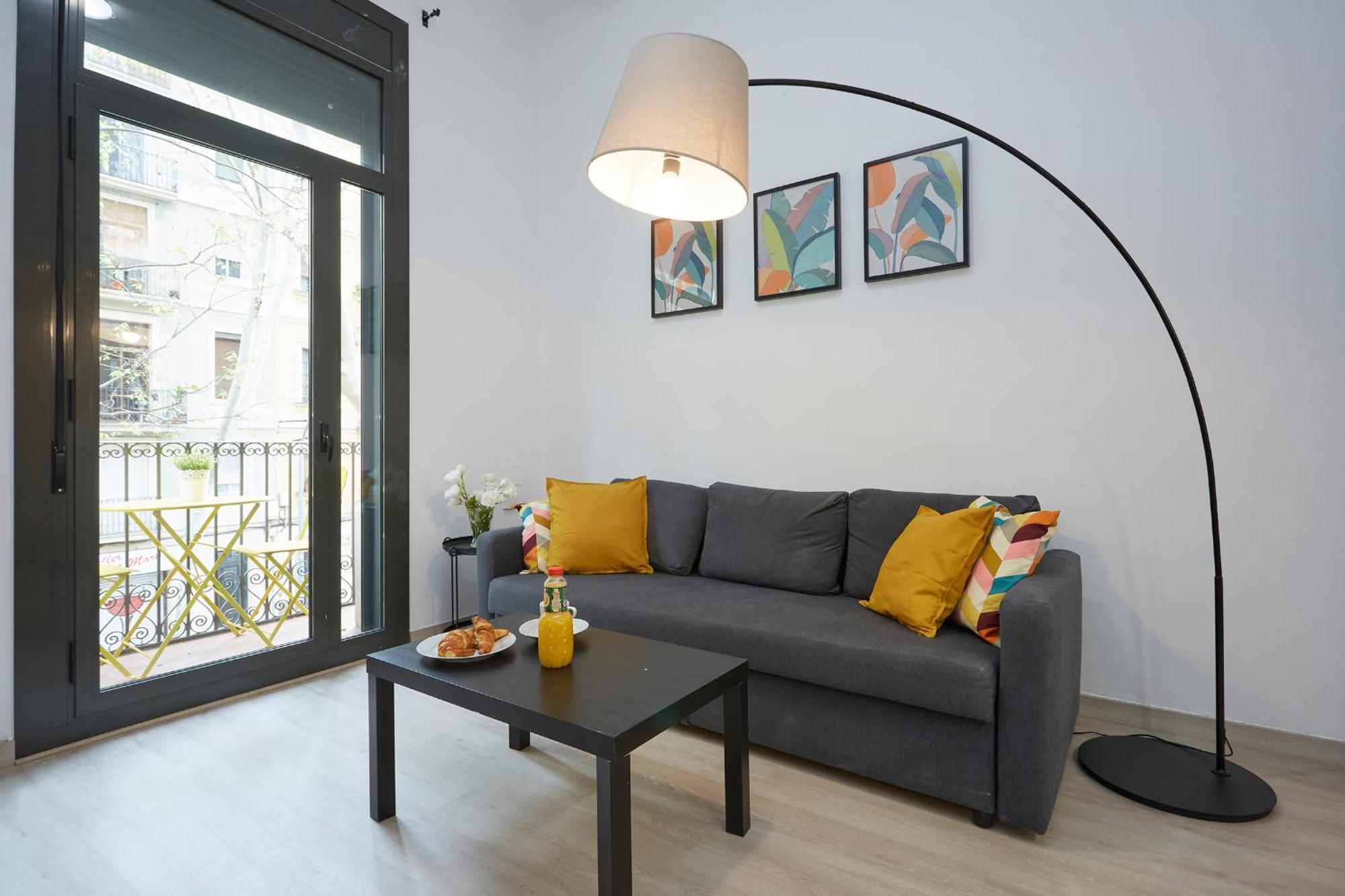 One Bedroom Flat Close To Beach Apartment